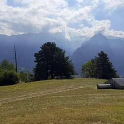 Aussicht auf Waffenbunker der Schweiz
