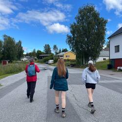 Setting off for the day