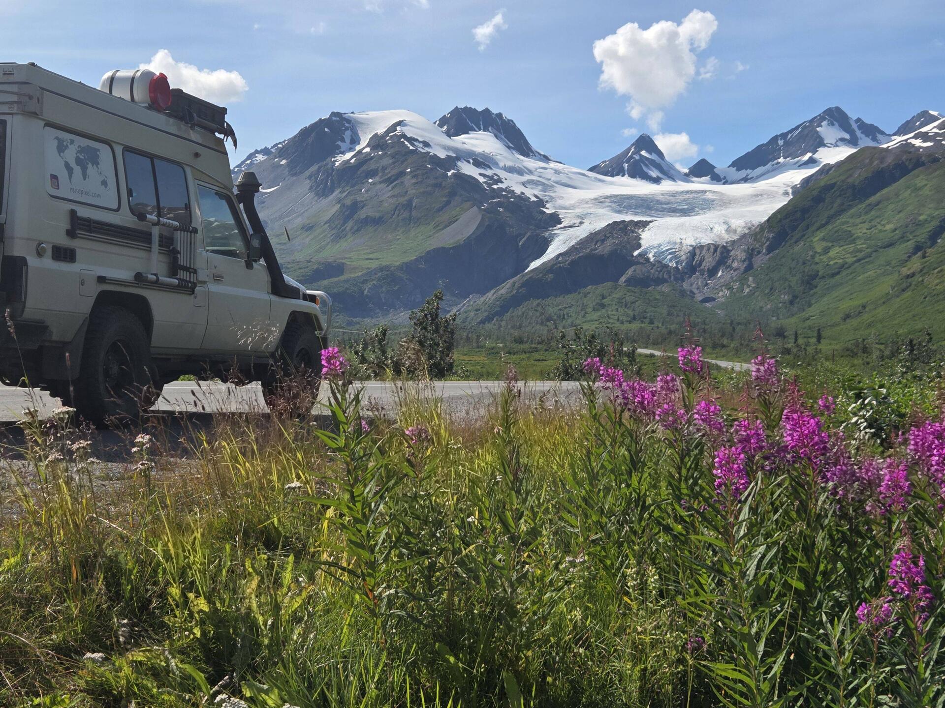 Überquerung des Thomson Pass (855m) mit Blick auf das Chugach Gebirge