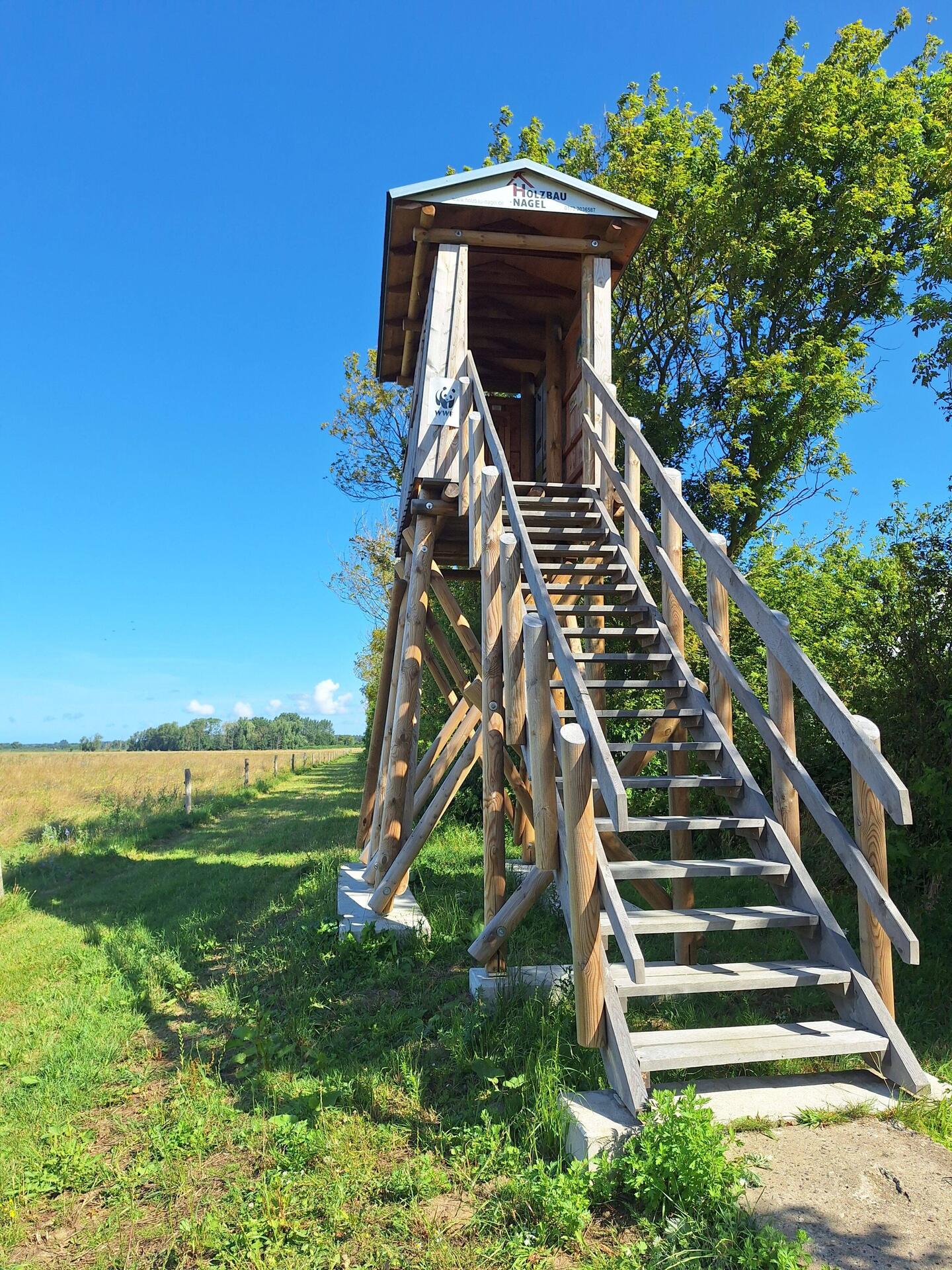 Vogelbeobachtungs Hochstand