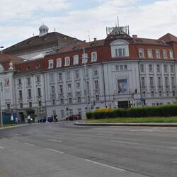 Largest theater