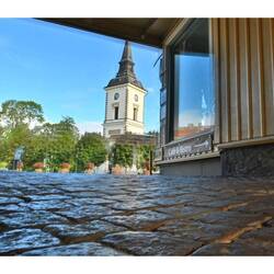 Am Markt und Kirchplatz von Hjo...