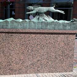Wahrzeichen der Stadt Igel und Hase