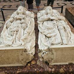 Gravmæle: Pedro Fernández de Velasco og hans hustru Mencía de Mendoza