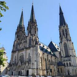 St Wenceslas cathedral, also in action