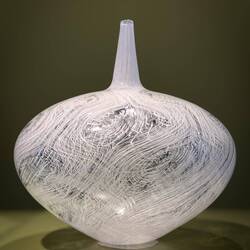 "Untitled" (Vidar Koksvik; 2023); blown glass with white Murano filigree ... Kode Art Lysverket.
