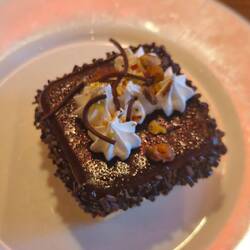 TARTELETTE AU CHOCOLAT ET AUX PISTACHES - Schokoladen-Tartelette mit Pistazien
