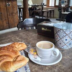My first cafe con leche for 3 days!!!!