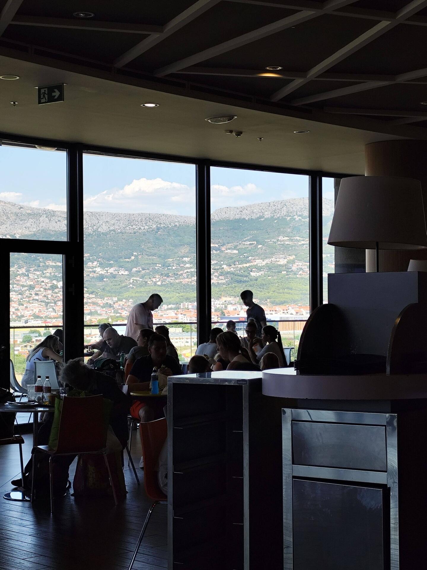 La vue du McDo