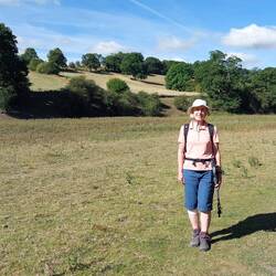 Walking to Mount Pleasant Farm from Hathersage
