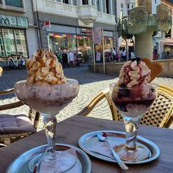 Zur Belohnung gibt es erstmal ein Eis. 😋