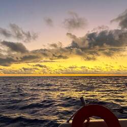 sunset Amanu