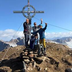 Gipfel Fluchtkogel 3.494 m