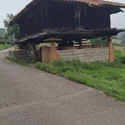 Still amazes me to see these structures balancing so precariously