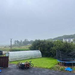 Ce soir, c'est canicule irlandaise depuis la fenêtre de notre R Bn'B