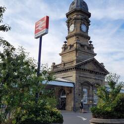 train station Scarborough
