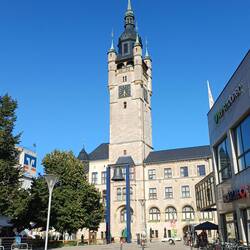 Rathaus mit Friedensglocke