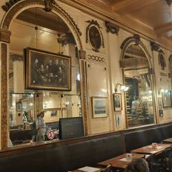 Café A la Mort Subit