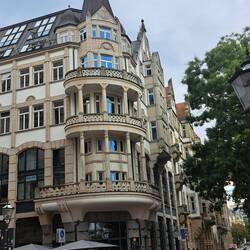 Gebäude Nähe Rundes Eck