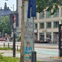 Ehemalige Lautsprecher, waren über die Stadt verteilt. Kurt Mazurs Aufruf war überall zu hören!