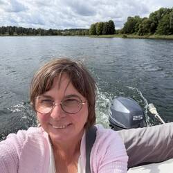 Wassertaxi zur Burg