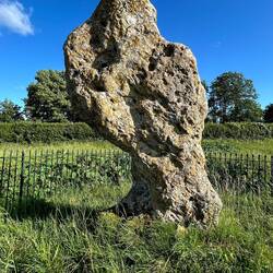 Single King Stone