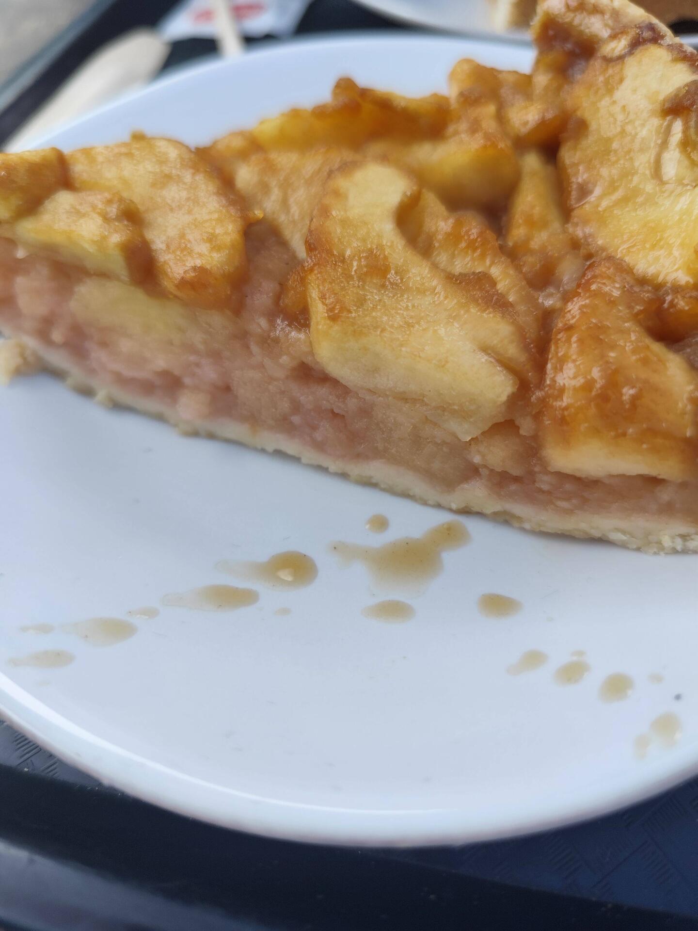 Kaffee und Kuchen am Pass ☺️