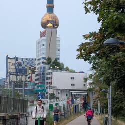 Spittelau incinerator in Vienna: a whimsical Hundertwasser-designed eco-plant with golden domes.