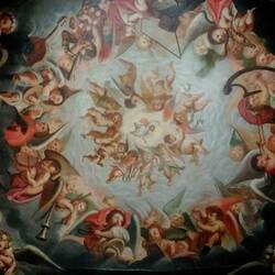Heaven Closet Ceiling