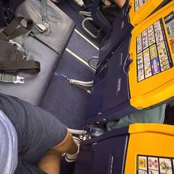 so viel Platz hatte ich bei Ryanair noch nie neben mir