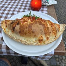 Riesencalzone für 13,90€