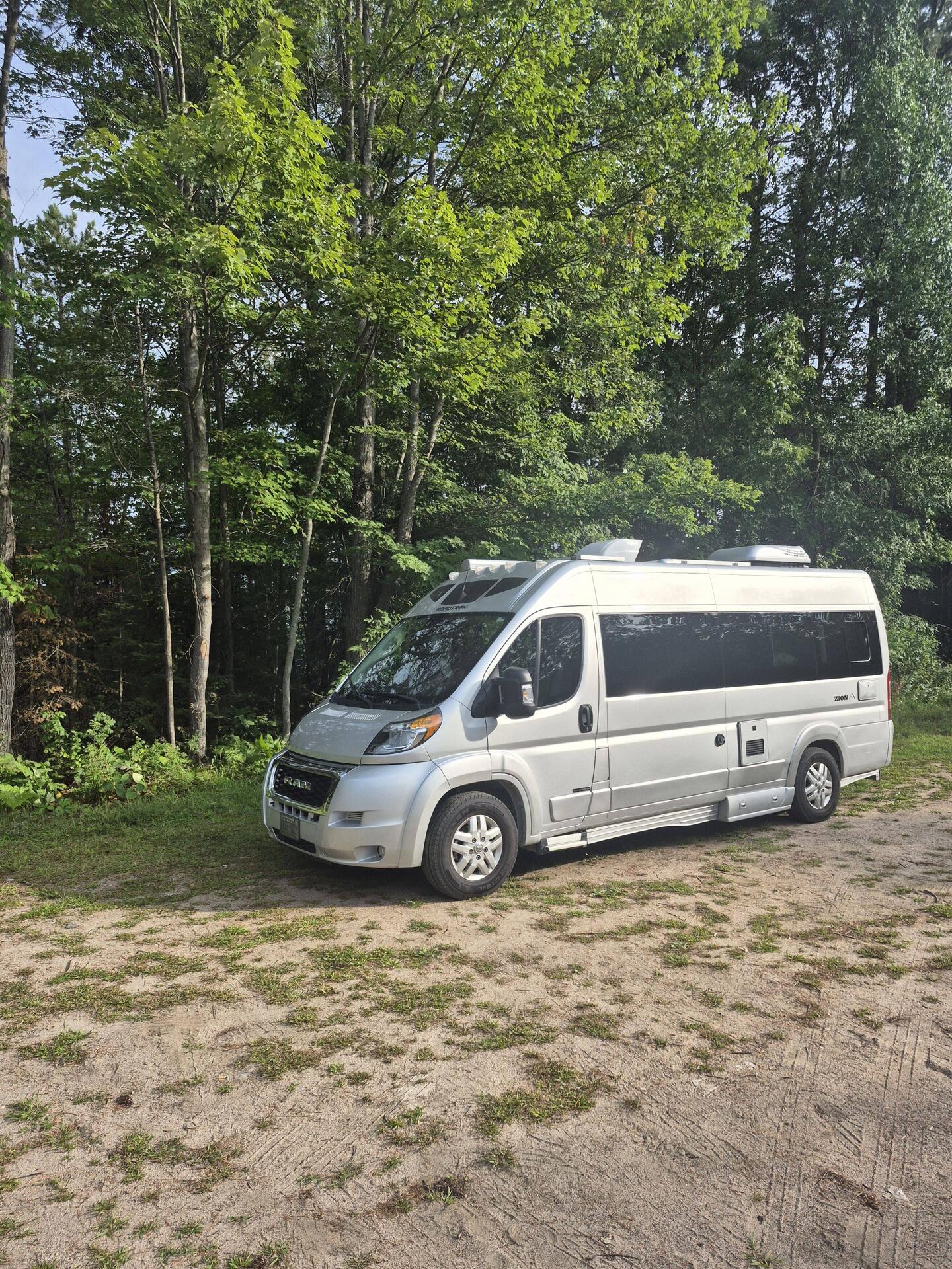 Beautiful morning at our parking spot in Deep River.