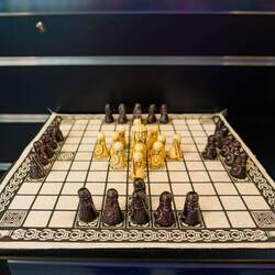 Hnefatafl - Ein skandinavisches Strategiespiel (den Namen musste ich kopieren...)