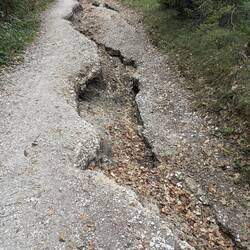 This section of the trail looks like a sink hole and is just falling off the side
