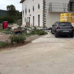 They're building a huge new facility at the entrance to the bridge. Sorry the video isn't great.