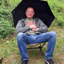 Der Regenschirm als unverzichtbares Glampingzubehör