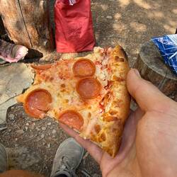 kalte Pizza 😋