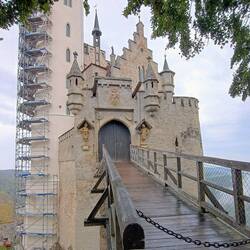 Brücke zum Schloss