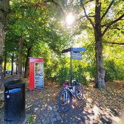 Telephone booth