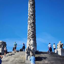 All artwork and sculptures done by Gustav Vigeland.