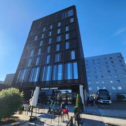 Bye-bye hotel!