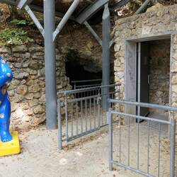 Eingang zur Bärenhöhle