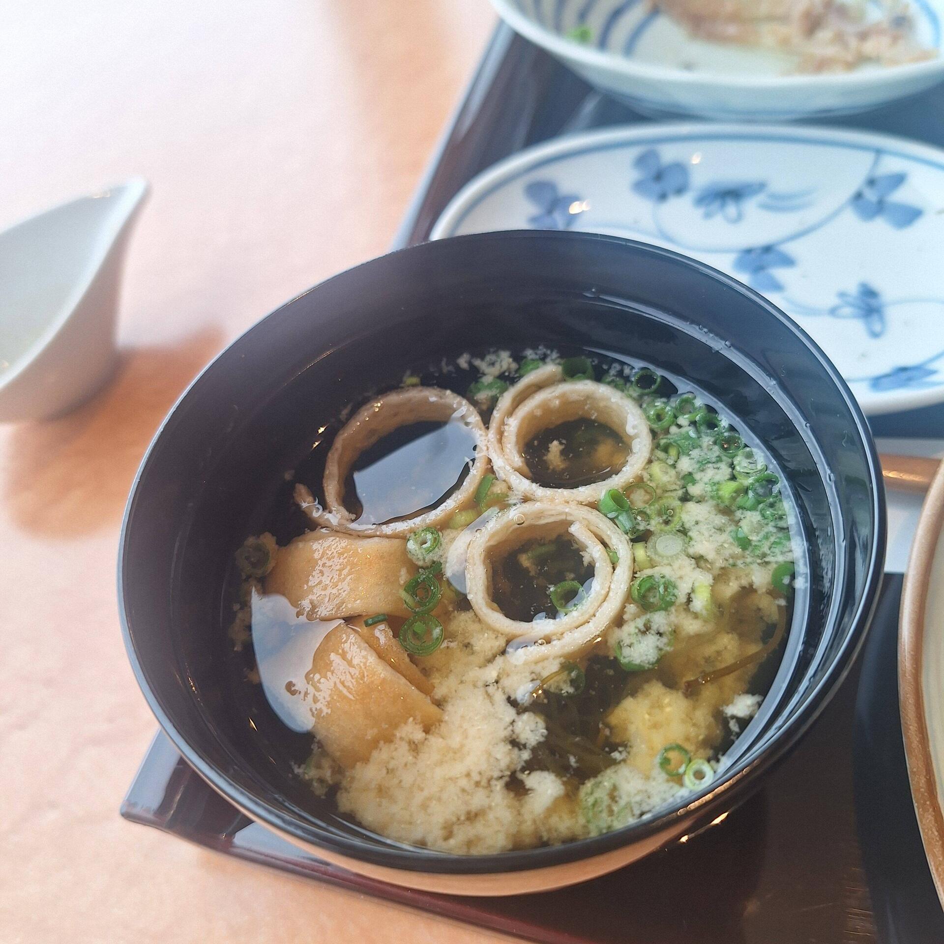 Die japanische Flädlessuppe