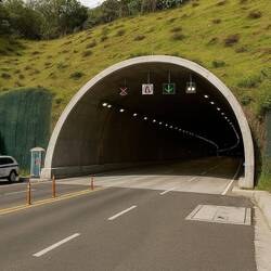 Eingang zum Supertunnel