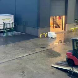 Forklift unloading cargo destined for Rørvik.