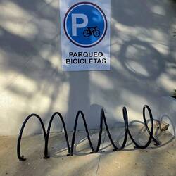 Fahrradparkplatz am Shopping Center