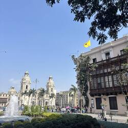 Plaza de armas (Hauptplatz)
