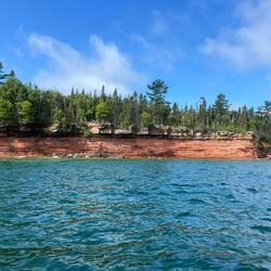 Southeast side of Devils Island just has the prominent sandstone.