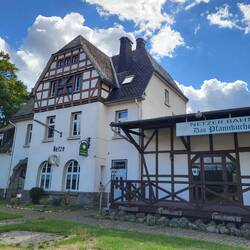 Das Pfannkuchenhaus im ehemaligen Bahnhof ist leider geschlossen.
