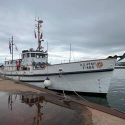 Research Vessel Shenehon (T-465). Google for more interesting information.